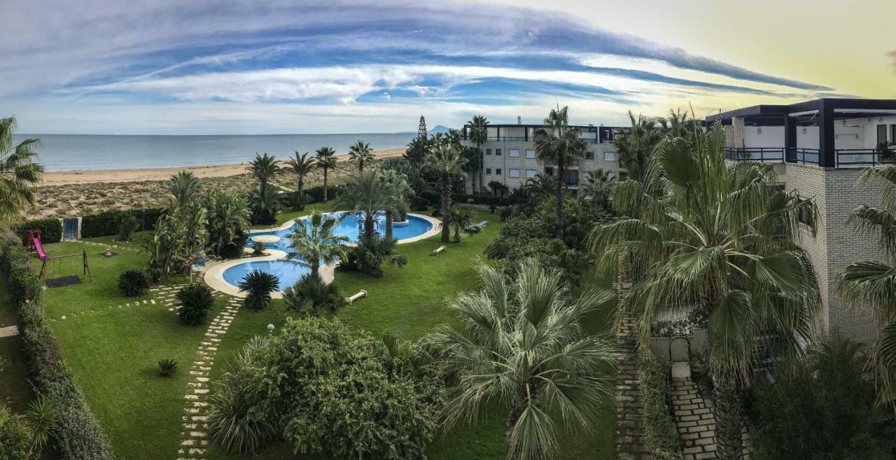 Dorasal Solo Familias Serviplaya 普拉亚西拉科 外观 照片